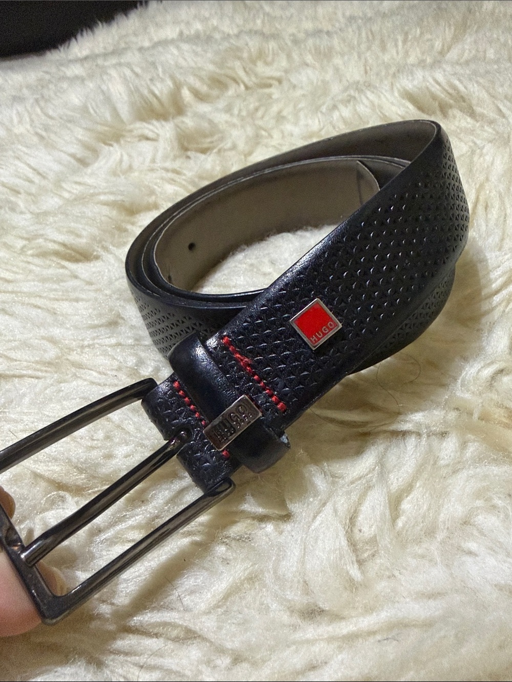 HUGO BOSS Black Textured Leather Belt with Red Square Accent - Men’s 38